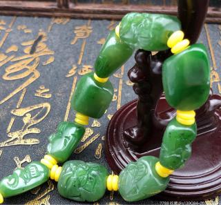 和田碧玉手串,带证书,包真