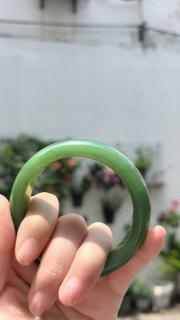 怎么这么破财,它是吐金兽吗? 怎么随便一个商柜里面的和田玉都这么贵