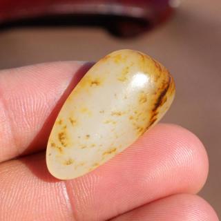 方言和田玉精品特色油润新疆洒金皮白玉籽料原石玩料玉吊坠挂件a1